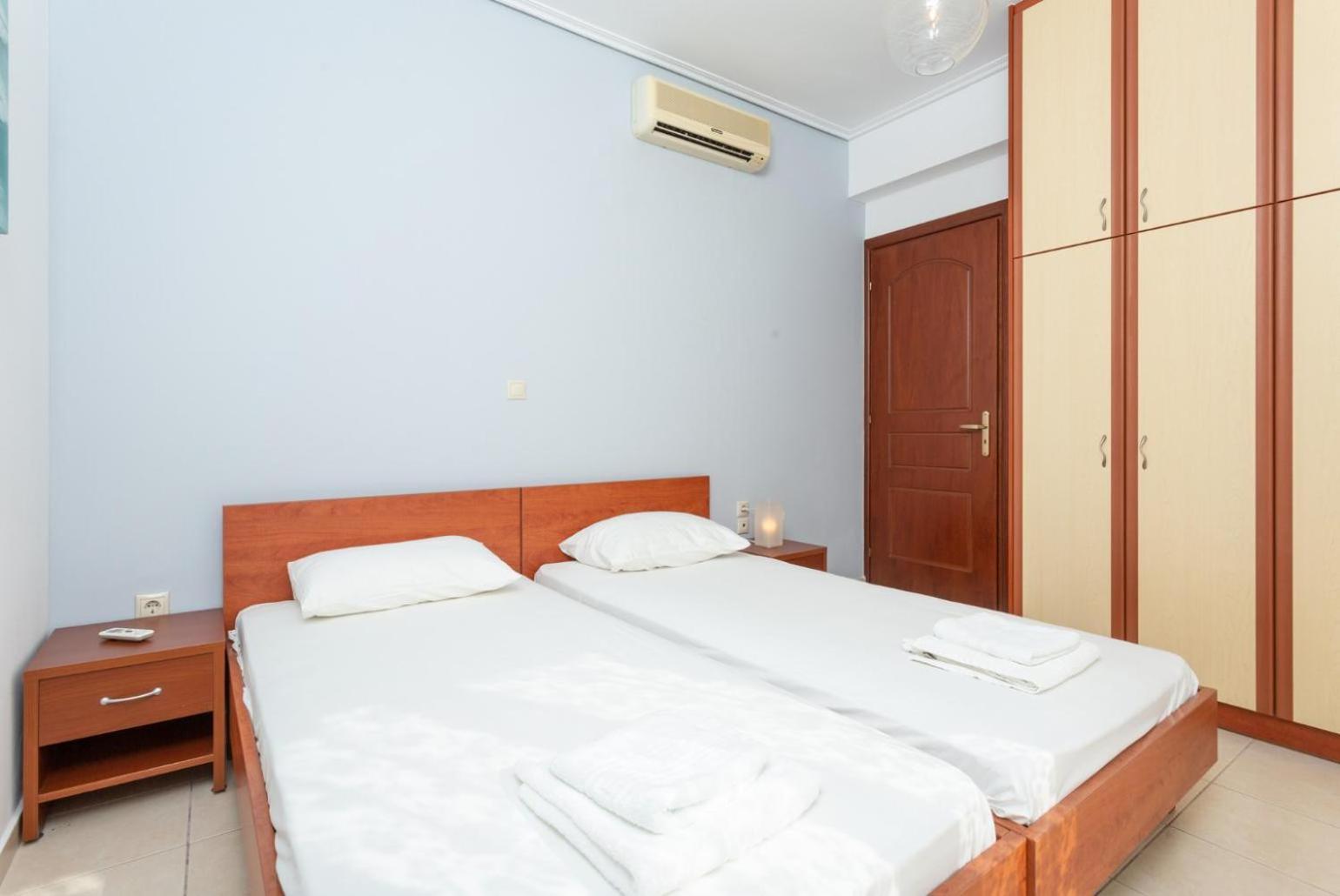 Villa Europe Ena Lakithra Ngoại thất bức ảnh