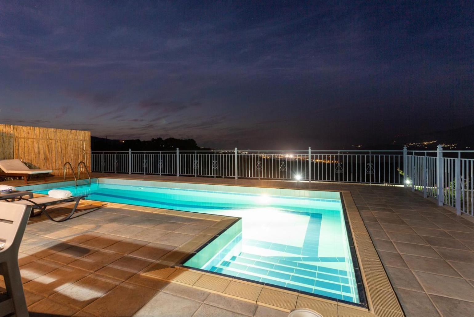 Villa Europe Ena Lakithra Ngoại thất bức ảnh