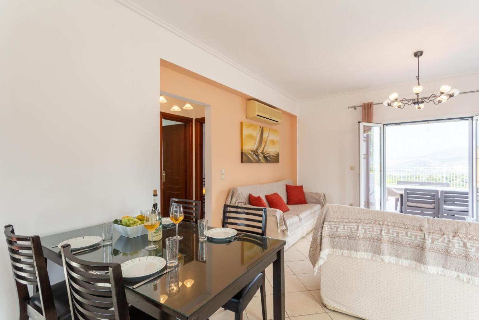 Villa Europe Ena Lakithra Ngoại thất bức ảnh