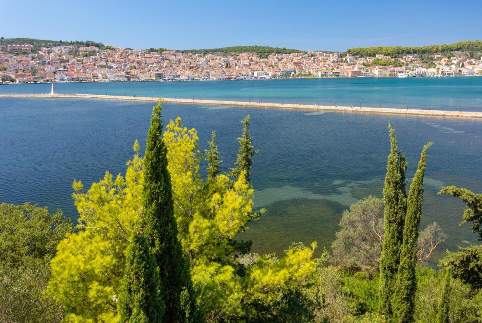 Villa Europe Ena Lakithra Ngoại thất bức ảnh