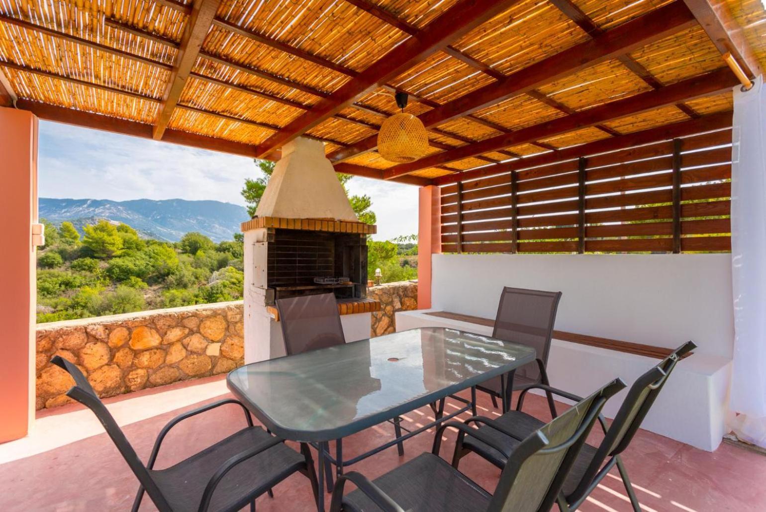 Villa Europe Ena Lakithra Ngoại thất bức ảnh